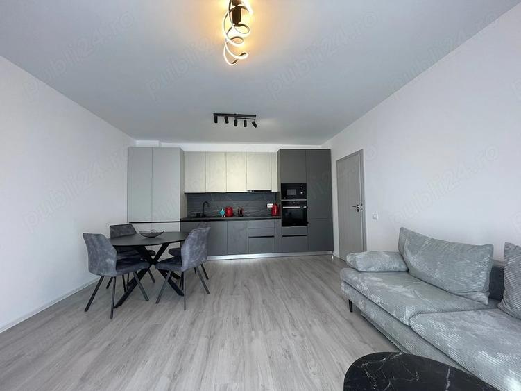 Apartament cu 2 camere decomandat în Exterior Vest