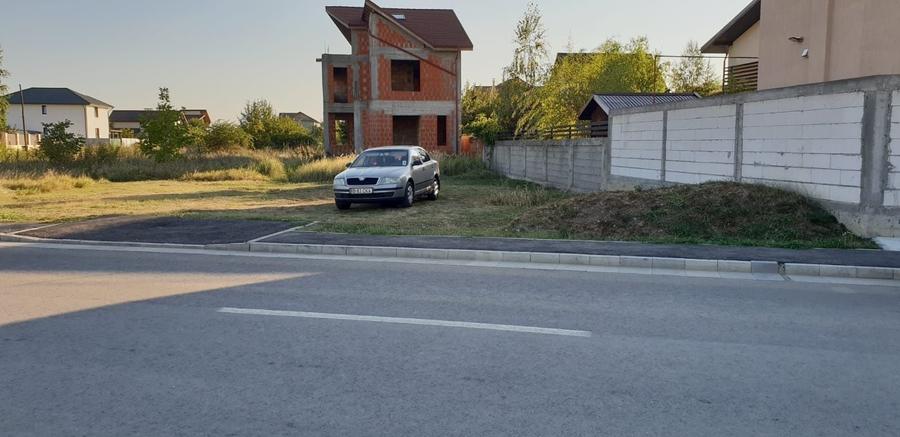 Casă cu 4 camere cu Teren 1384 Mp în Buda
