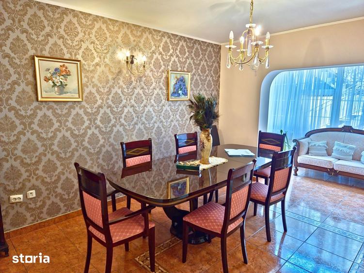 Casă cu 6 camere cu Teren 1137 Mp în Cartierul Nord