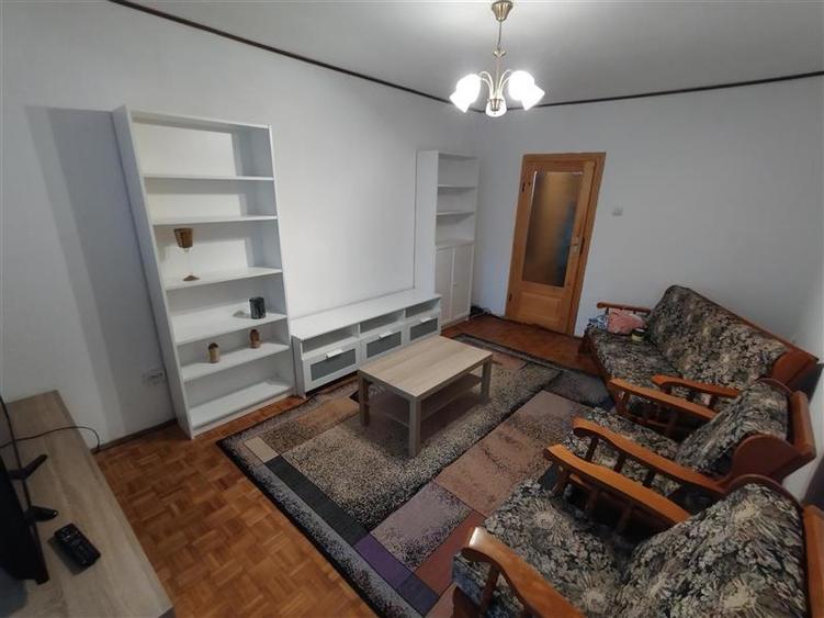 Oravita, Chirie, 3 Cam, Et. 1, Garaj Inclus, Zona Garii - 2