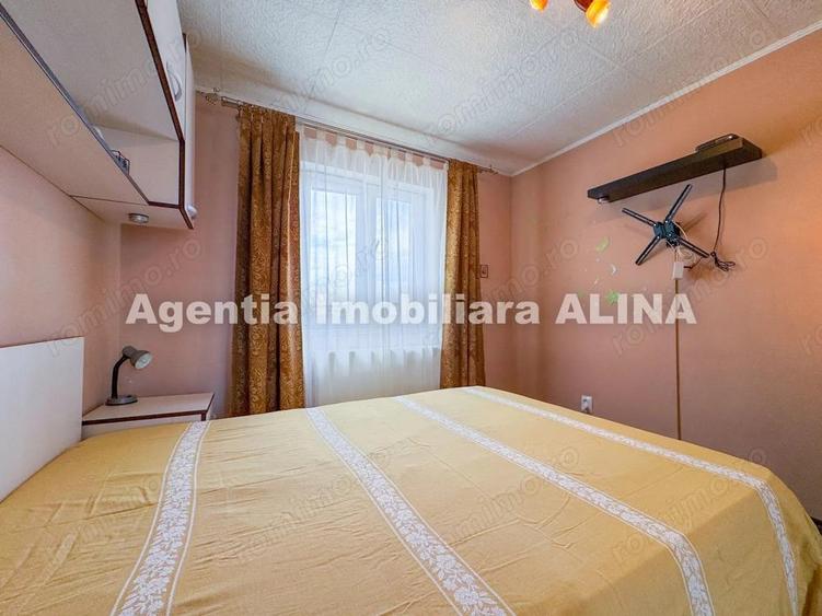 Ap. 2 camere LA CHEIE, in Deva, zona Dacia, Aleea Salcamilor, 27 mp, semidecomandat, et 4... - 2