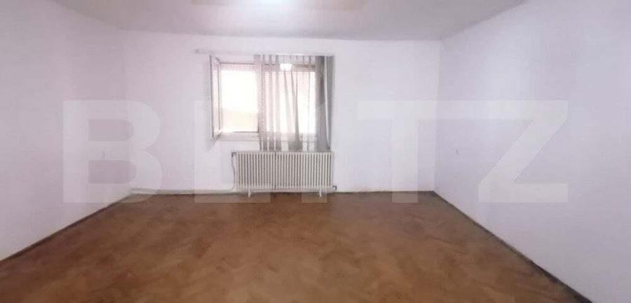 Casa 5 camere bucatarie 2 bai 369 mp teren zona Centru - 7