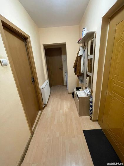 vand apartament etaj 1 - 3