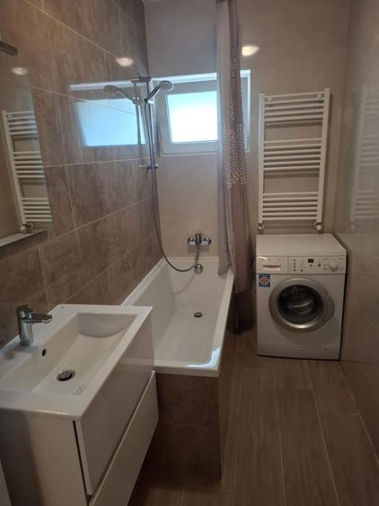 Apartament se inchiriaza cu living, dormitor, bucatarie, baie. - 2