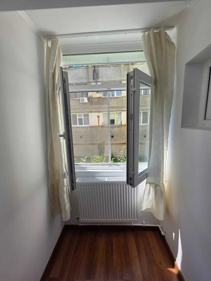 Garsoniera de vanzare 25mp +boxa subsol 20mp - 2