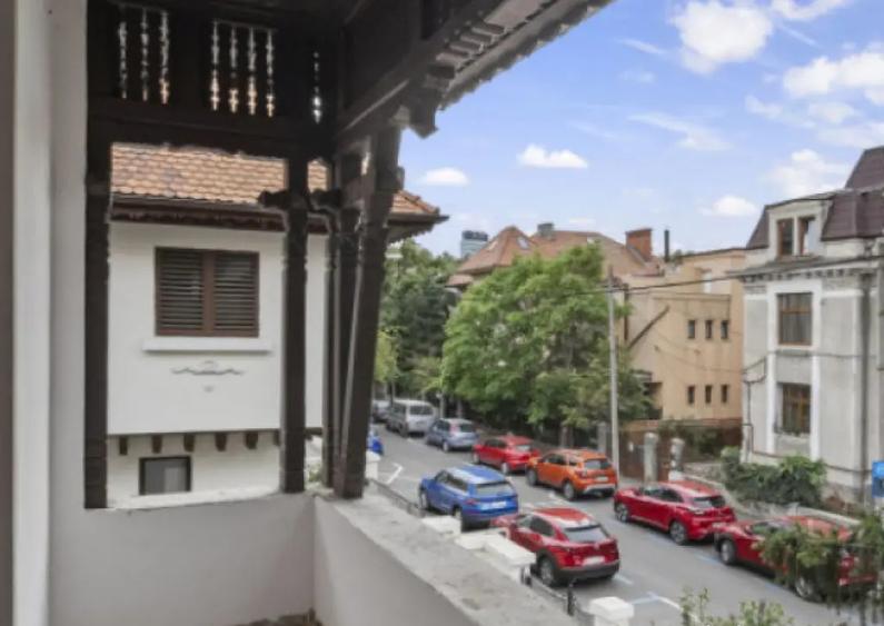 Vila consolidata ?i restaurata, Aviatorilor - Parcul Kise - 9