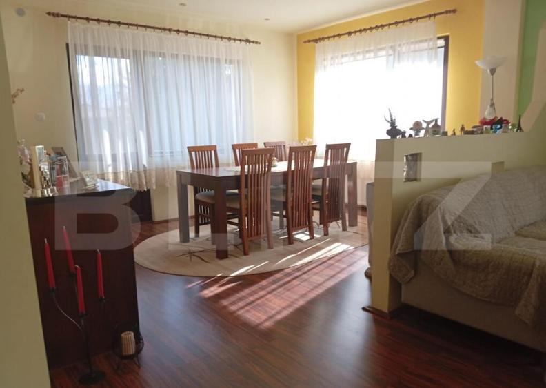 Casa superba in Talmacel, cu curte verde ?i priveli?te - 1