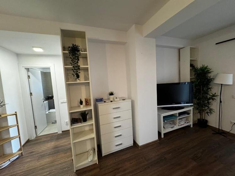 Apartament 3 camere. Direct Proprietar - 8