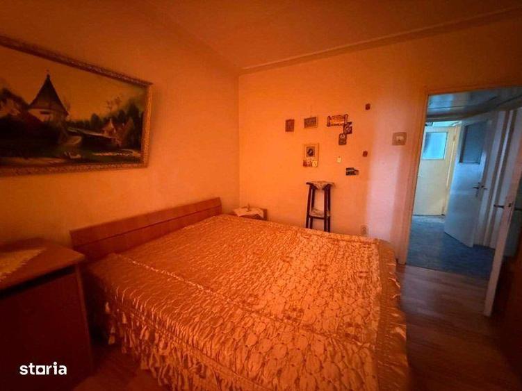 Vand apartament cu 2 camere - 1