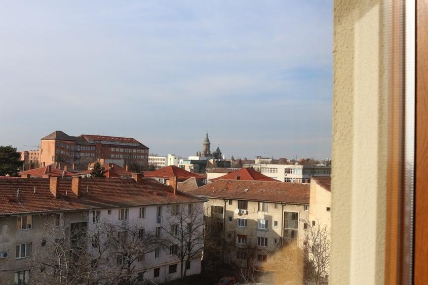 FRUMOS DEOSEBIT - 13