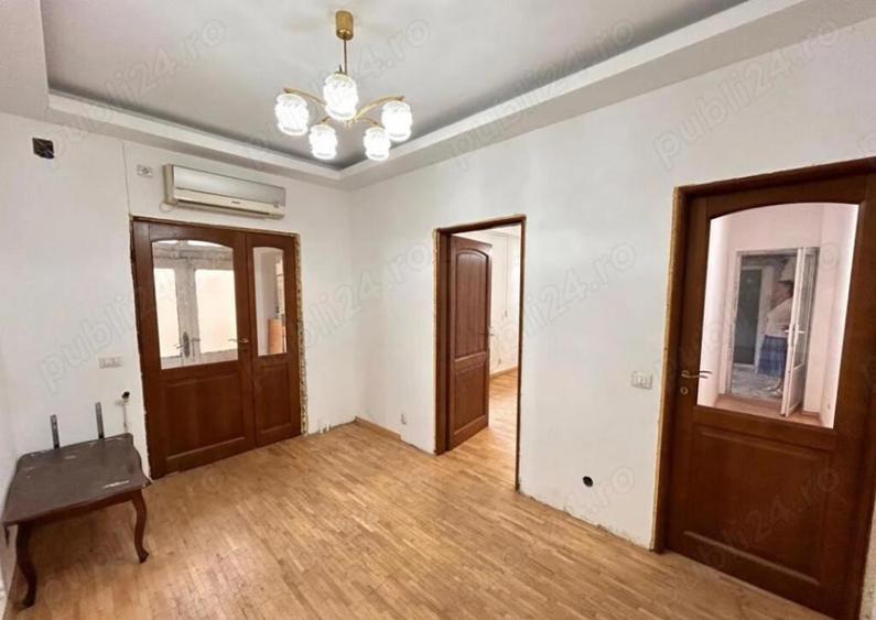 Casa -Metrou Eroii Revolutiei - 5