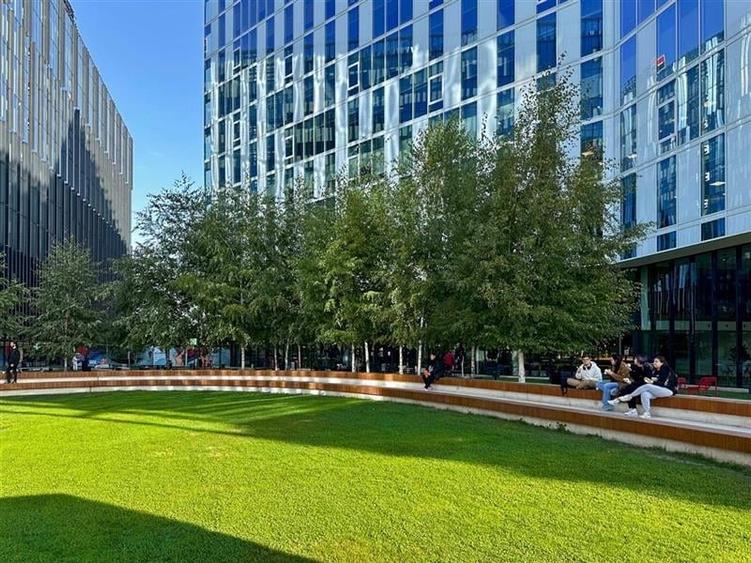 Inchiriere spatiu de birou mobiliat in Campus 6 - 18