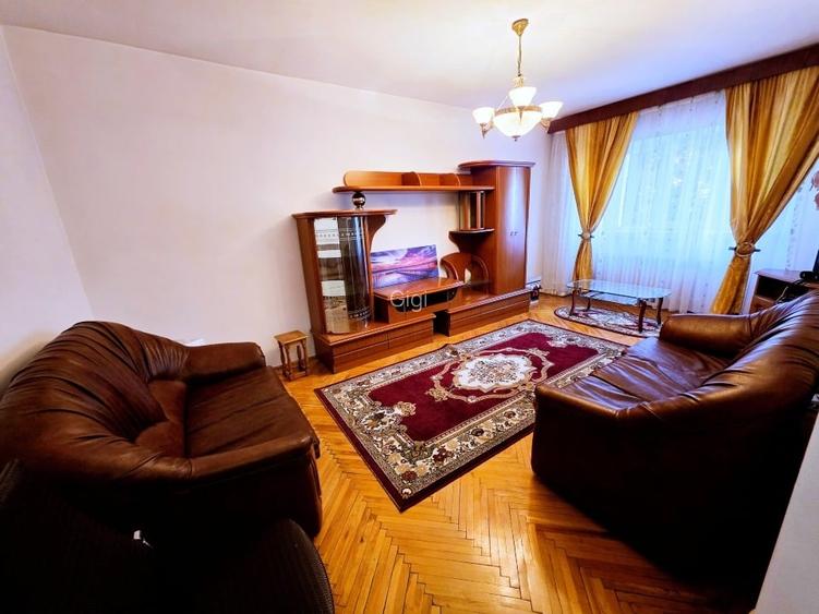 Proprietar închiriez apartament ultracentral-Universitate 350euro