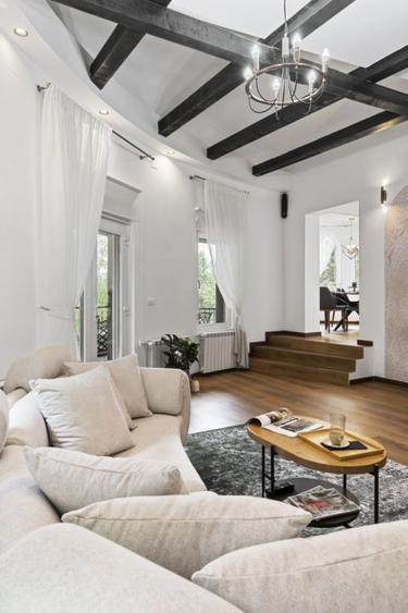 Refugiu de Vis in Cornu – Priveliste Panoramica si Apusuri Memorabile - 8