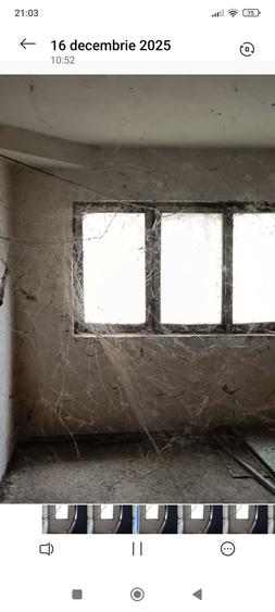 Apartament 3 camere parter nemodernizat. - 2