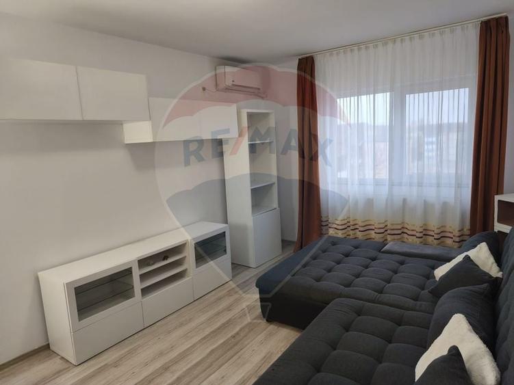 Apartament cu 2 camere de vanzare in zona Soarelui - 2