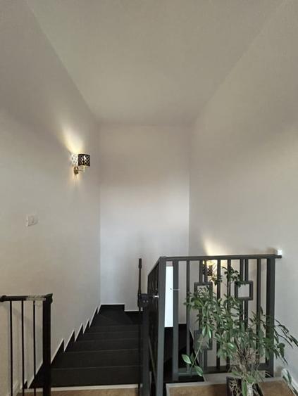 Duplex 4 camere, 110mp, teren 189mp, P+E, pozitie excelenta in Giroc - 20