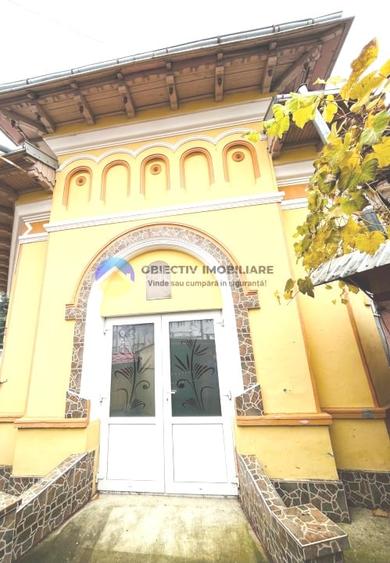 Casa + teren de vanzare – Strada Darmanesti, Piatra Neamt