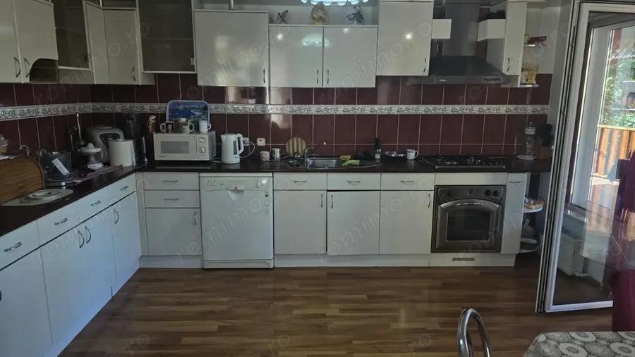 Vand proprietate in Deva. zona Ceangai, compusa din 2 case de locuit, constructii din anul 2003 - 9