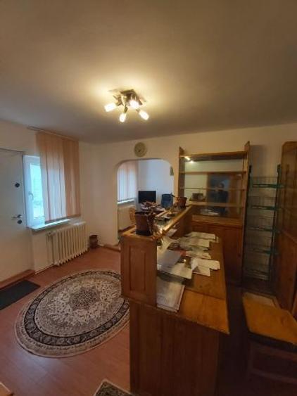 Apartament la parter, spatiu comercial sau locuinta - 1