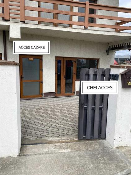 Se inchiriaza 3 garsoniere, Bd Ilie Balacin nr 40 , aproape de Stadionul Ion Oblemenco, centrul orasului, Parcul Nicolae Romanescu, Parcul Tineretului - 12