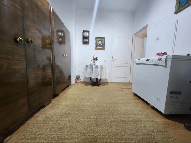 Casa individuala - zona Sagului - 300mp teren - 4 camere - 152.000 Euro - 8