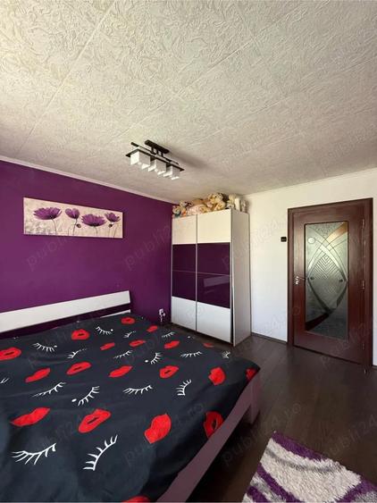 Apartament de vanzare - 5
