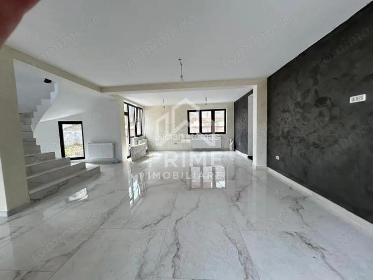 CASA INDIVIDUALA -estetic placut- 292mp - suprafata teren 503mp; S+P+1 - CETATE CASA INDIVIDUALA -estetic placut- 292mp - suprafata teren 503mp; S+P+1 - CETATE