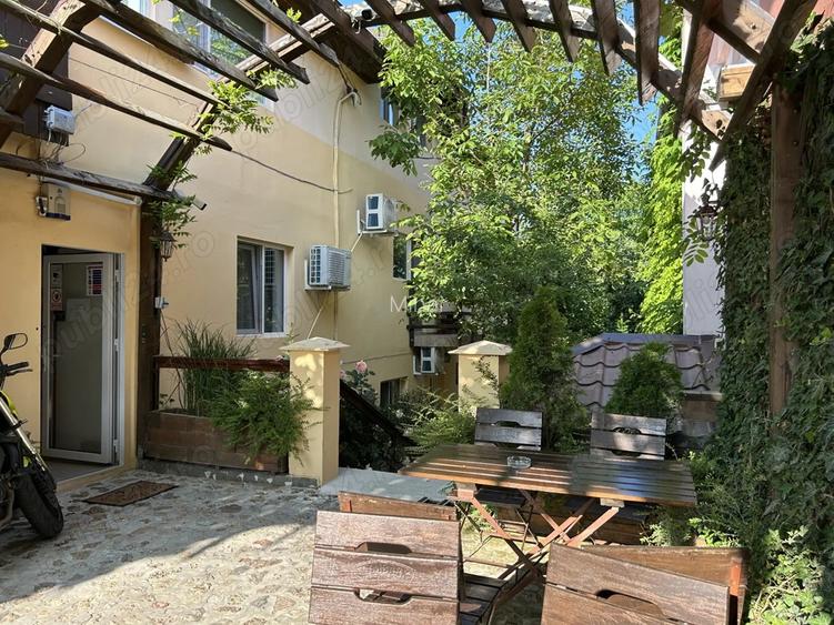 Vand imobil P+2E in Vama Veche central Afacere la cheie