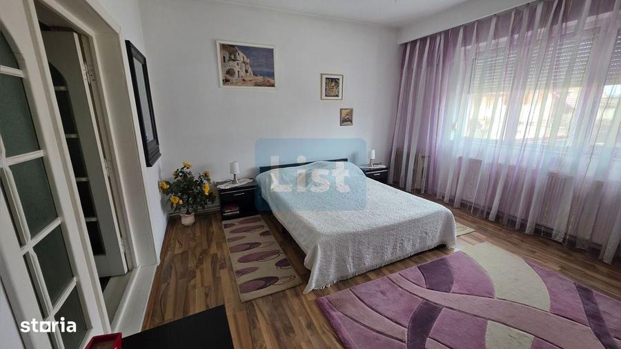 Vila spatioasa aproape de centru | 259 mp | Piata Mica - 7