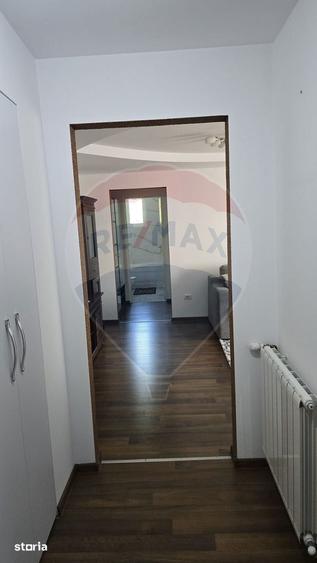 Apartament cu 3 camere de inchiriat str Calarasi nr 3 Radauti - 2