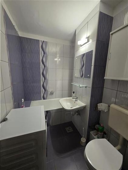 Apartament cu 2 camere decomandate zona Vasile Aaron din Sibiu - 10