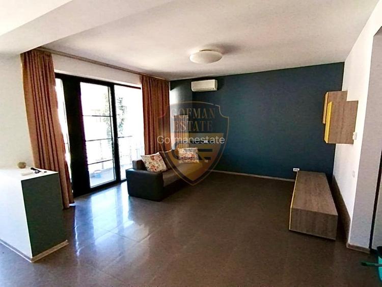 Apt 3 cam, Centrul Vechi, , centrala gaze, balcon, 120 mp