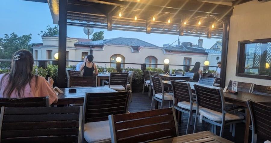 Cismigiu, priveliste superba,  vila consolidata si renovata total. - 9