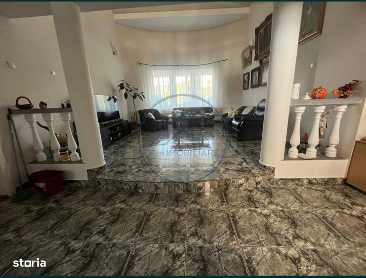 Casa spatioasa + teren intravilan-Sigmir-275 mp utili-teren 3300mp - 6