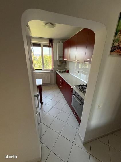 Apartament cu 2 camere decomandat în Triaj