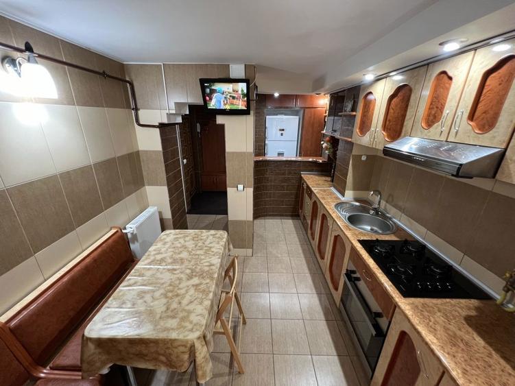 Apartament 3 camere zona E3 - 7