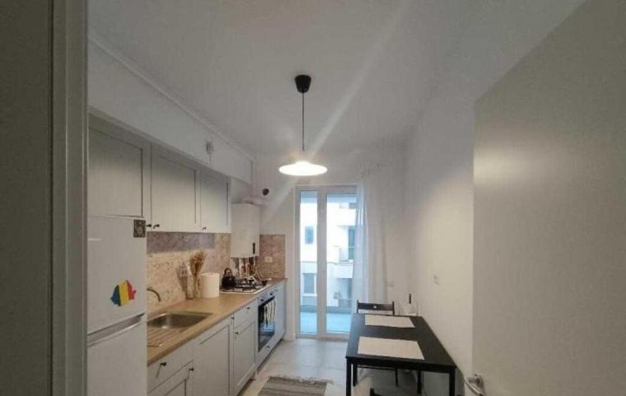 Berceni fix la metrou etaj 3 - 9