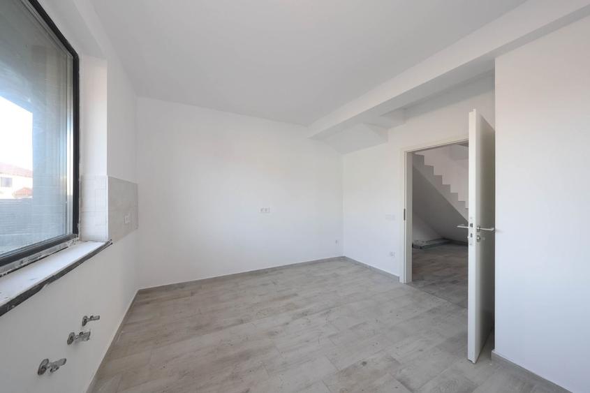 Casă Tip Duplex de Vânzare în Sânpetru | La Poalele Dealului Lempes - 17