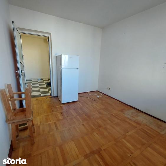 Bld Basarabia- str Bucovina- parc IOR- etaj 4/4 - 5