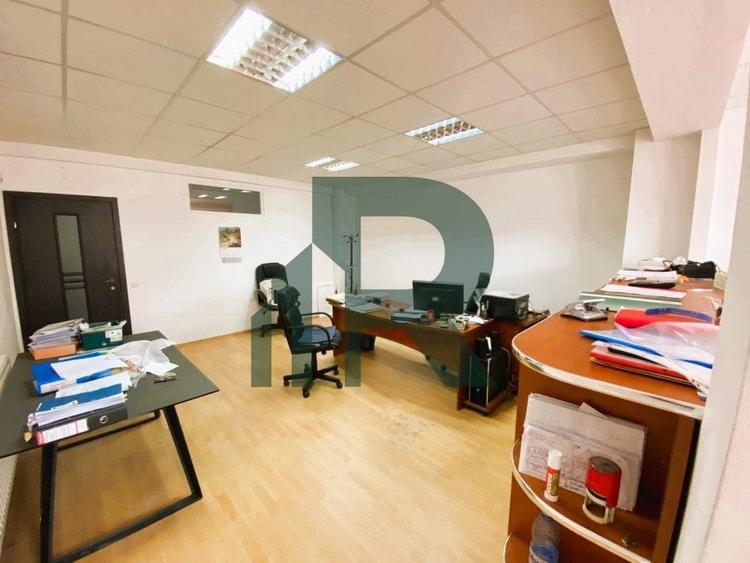 Spatiu open-space generos pretabil birou in zona centrala din Sibiu - 4