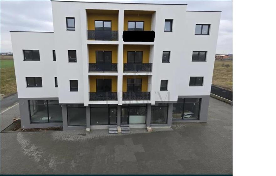 Apartament Ursnei - zona foarte buna- asfalt -toate utilitatile - 1