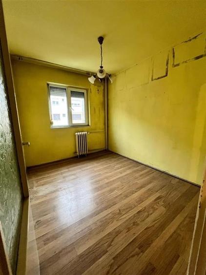 RECO Apartament 3 camere cu potential, etaj 2, Calea Aradului - 6