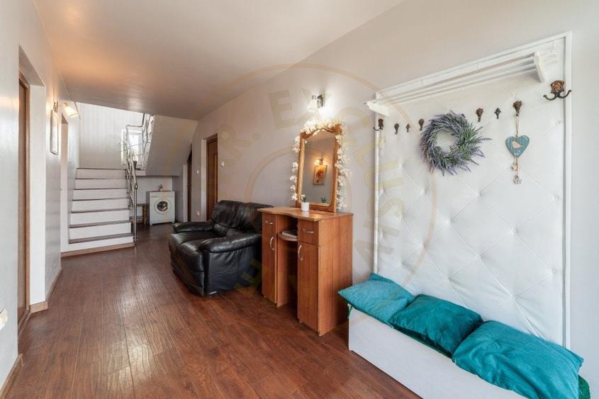 Casa cu teren generos si gradina spectaculoasa – Comuna Cuca, Arges! - 14