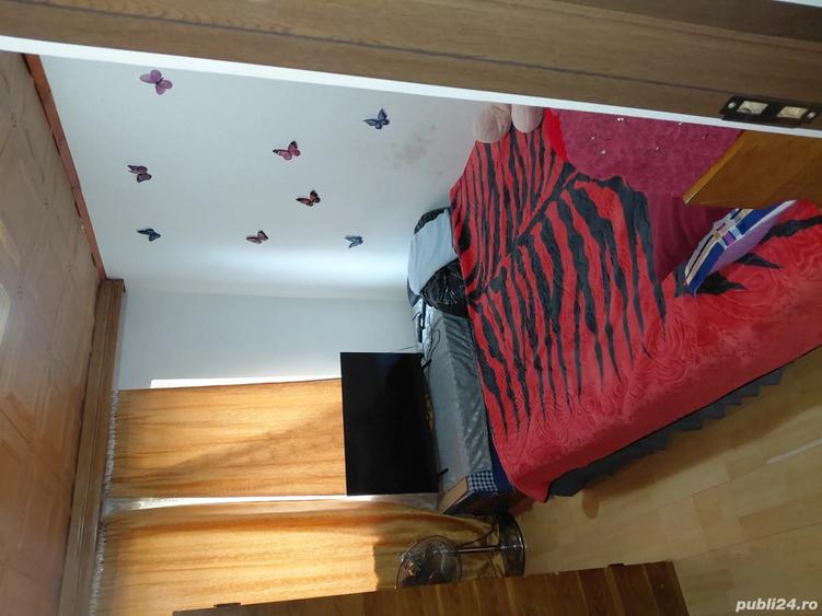 Inchiriez apartament cu doua camere in Ha?eg situat la parter utilat si mobilatr - 2