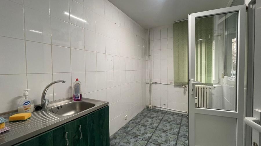 SPATIU COMERCIAL DE VANZARE, DECEBAL - 6