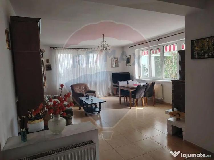 Casa / Vila cu 8 camere de vanzare in zona Central - 10