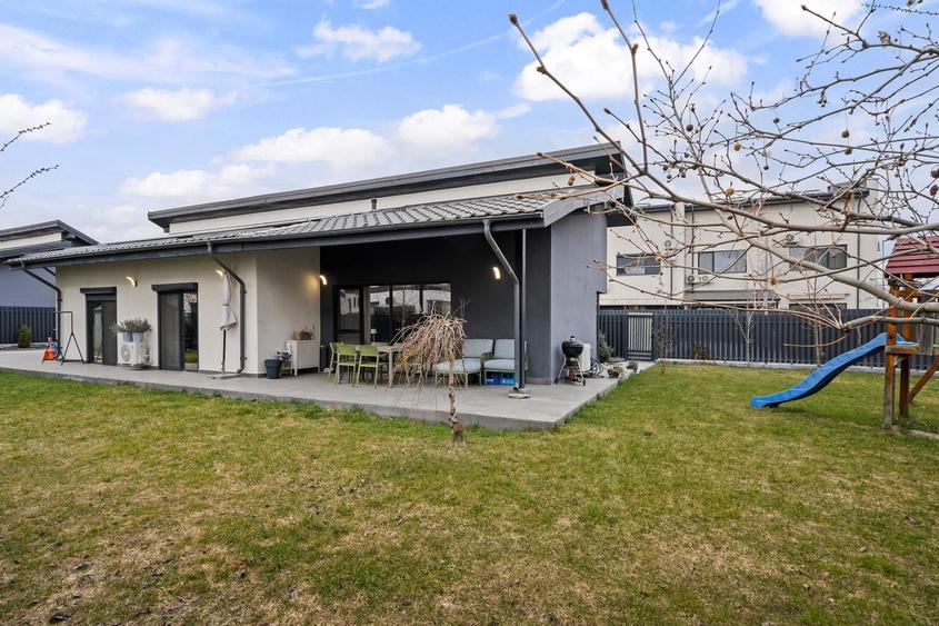 Vila pe parter cu 5 camere  | 655 mp teren | dotata cu panouri solare - 3