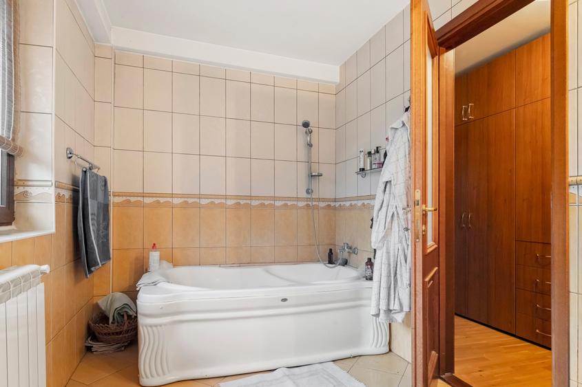 Promotie -  vila langa padure cu piscina-Paradisul Verde - 37