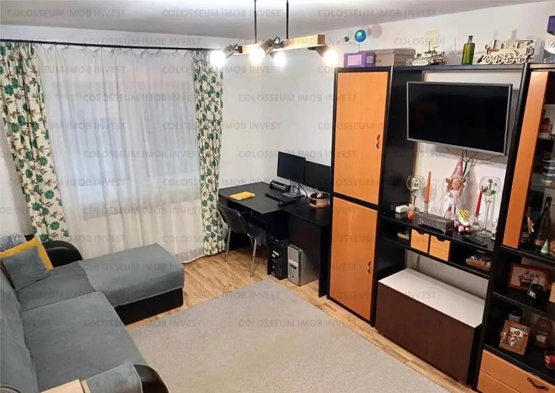 Apartament cu 3 camere, decomandat - zona Scriitorilor - 2